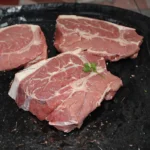 ÉPAULE DE VEAU - TENDRETÉ ET QUALITÉ GARANTIES